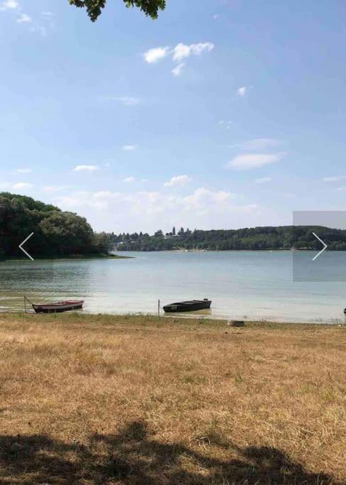 Maison Cadre Paisible Face Au Lac Peigney Buitenkant foto
